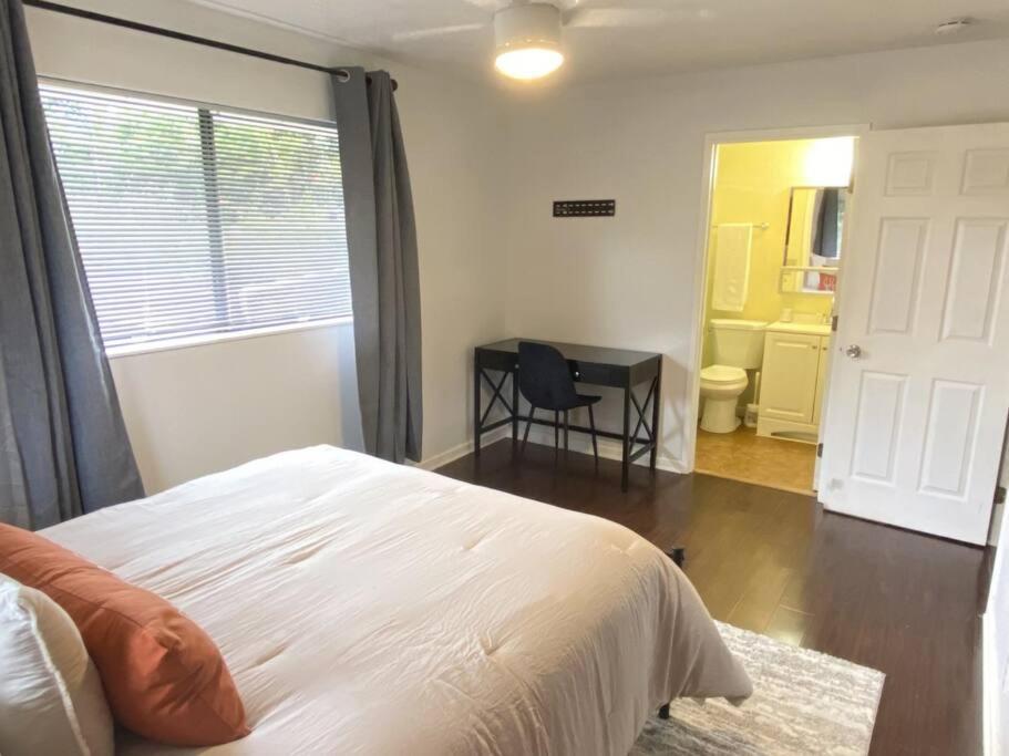 Peaceful, Private Master Bedroom With Own Bath Near Hilo, With Ac! Keaau المظهر الخارجي الصورة